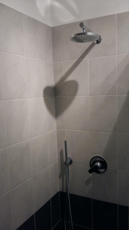 Apartment Eleonora เซนญ์ ภายนอก รูปภาพ