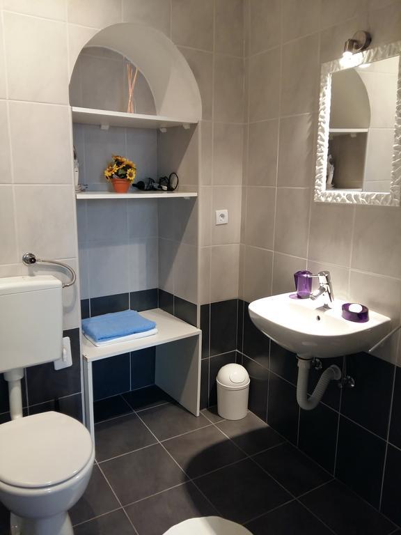 Apartment Eleonora เซนญ์ ภายนอก รูปภาพ